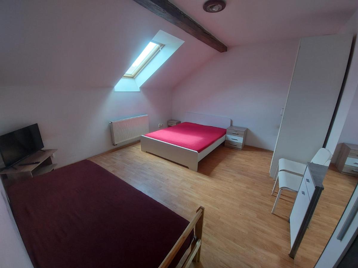 Apartments Zizkov A Prague Ngoại thất bức ảnh